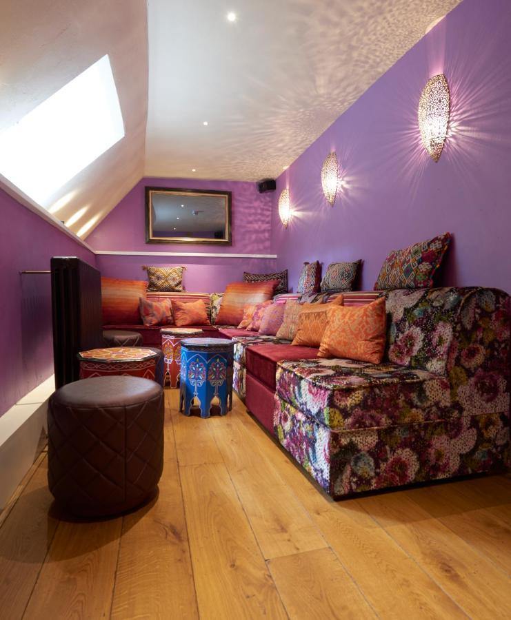 The Dog And Badger Bed & Breakfast Marlow  Exterior photo